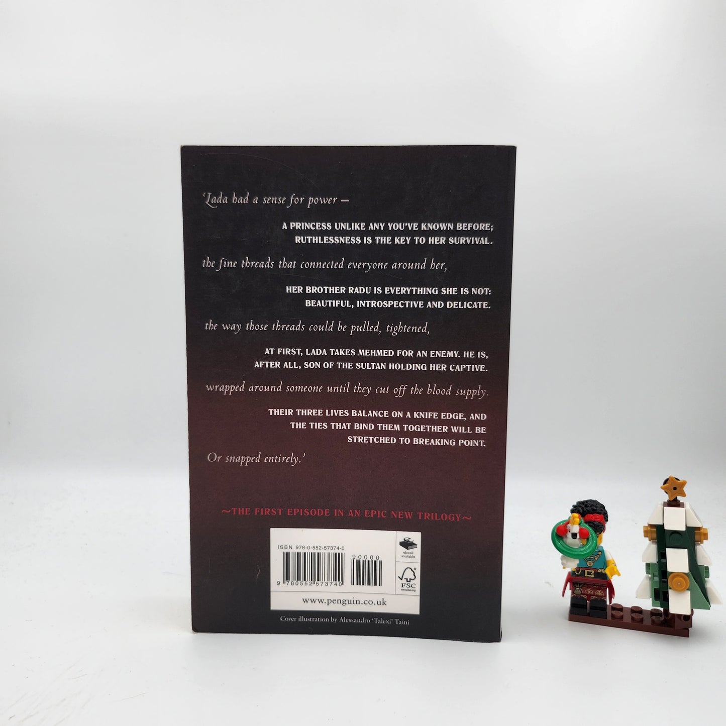 And I Darken (The Conqueror's Saga #1) - Kiersten White