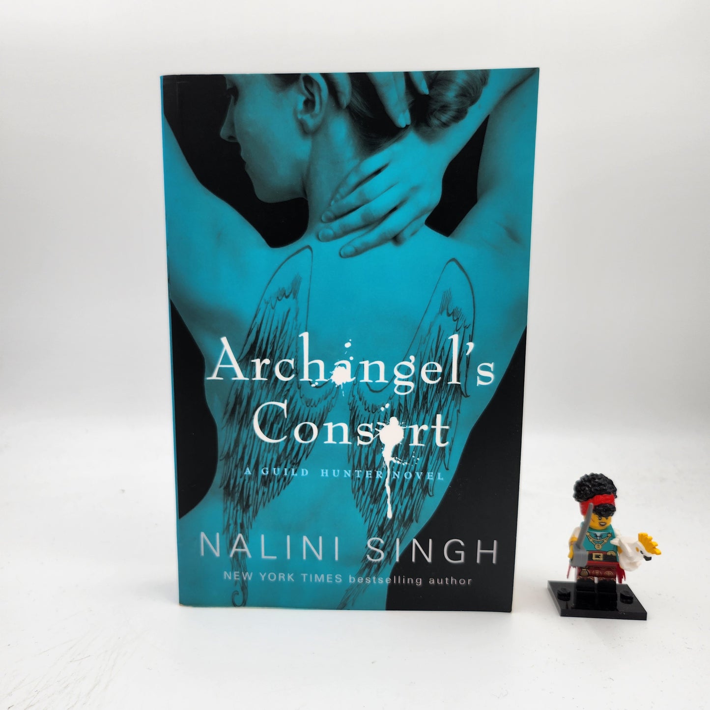 Archangel's Consort (Guild Hunter #3)