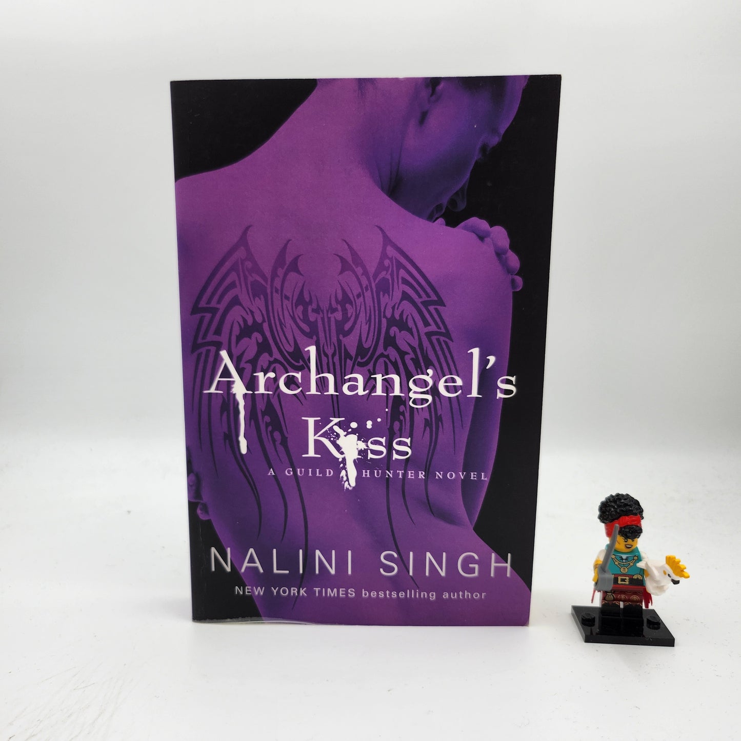 Archangel's Kiss (Guild Hunter #2)