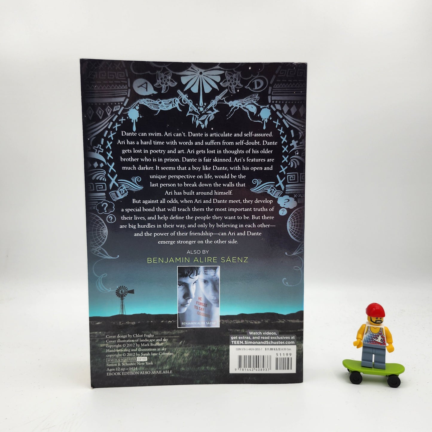 Aristotle and Dante Discover the Secrets of the Universe (Aristotle and Dante #1)