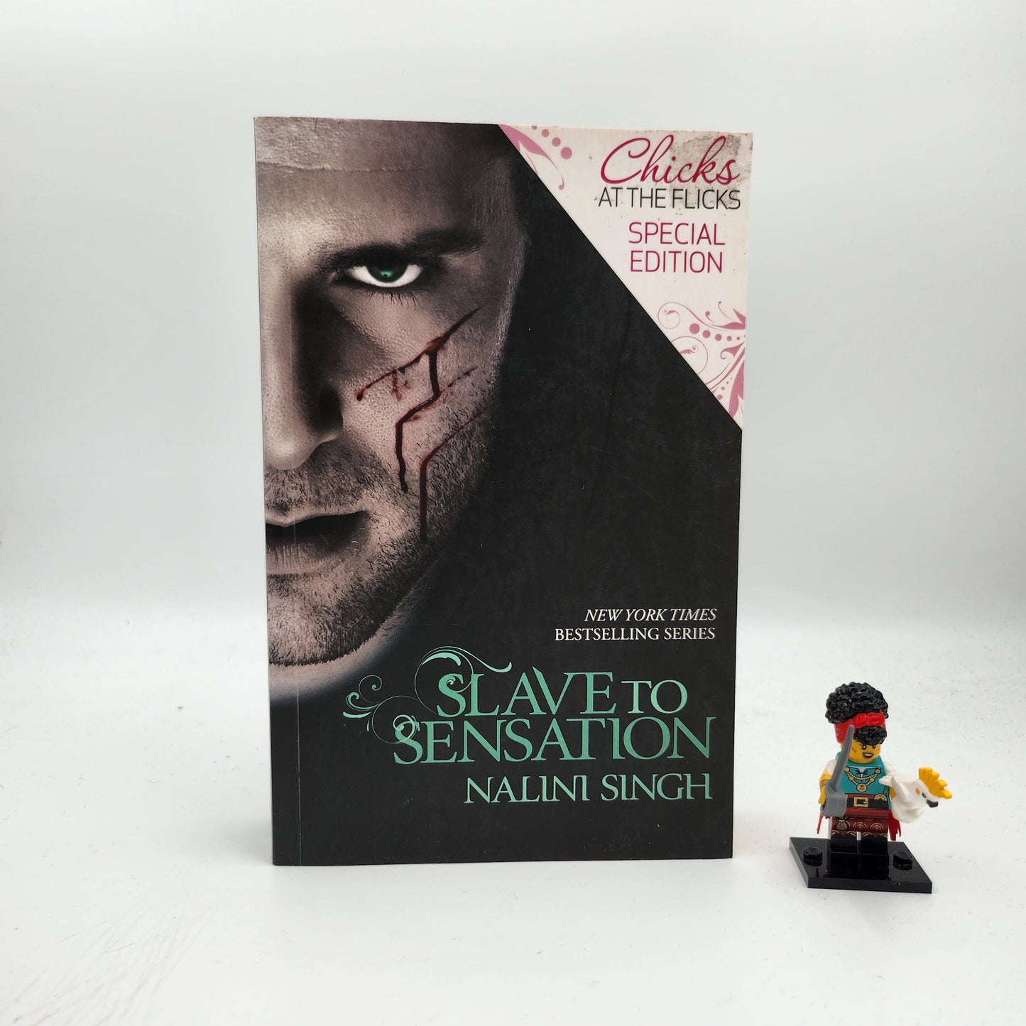 Slave to Sensation (Psy-Changeling #1)
