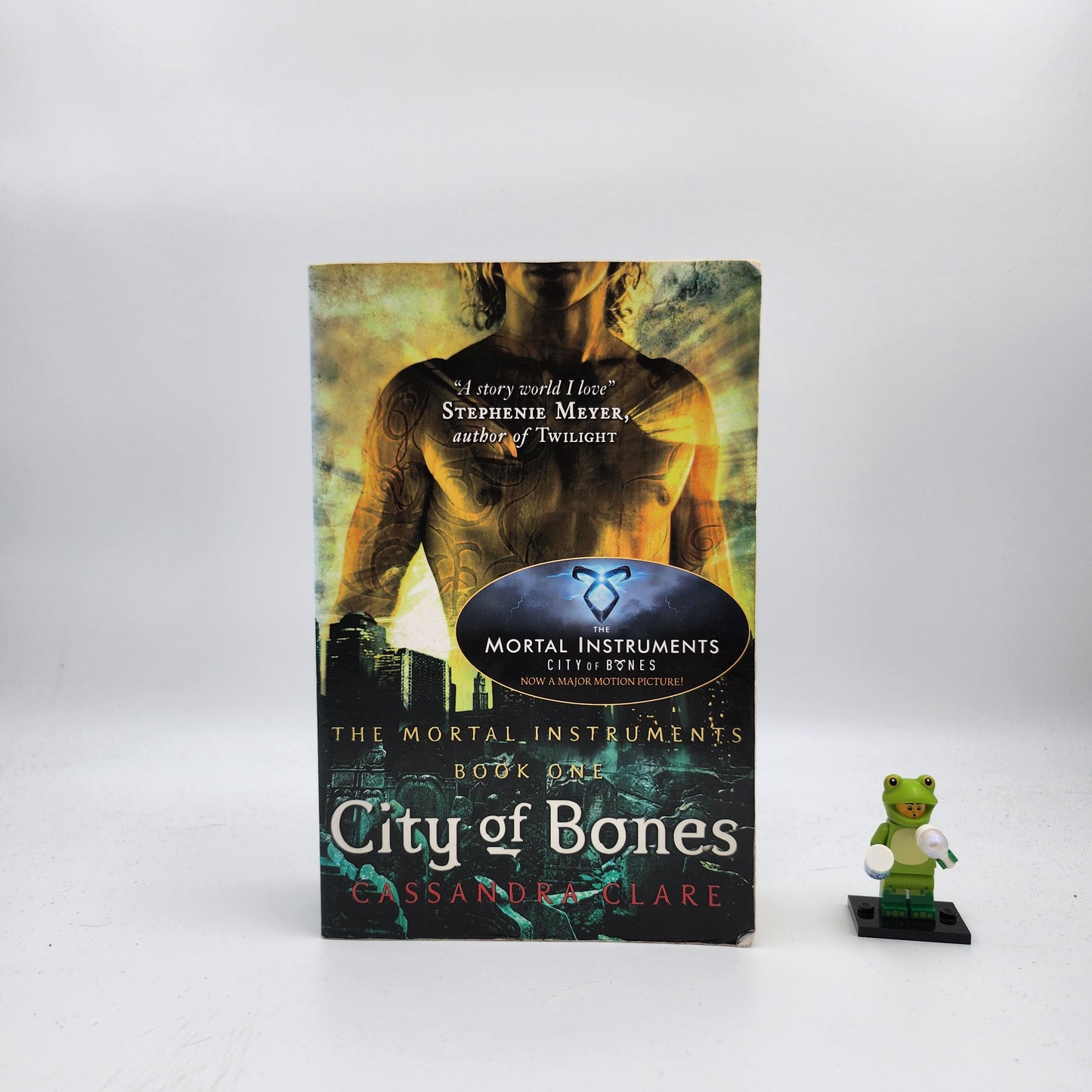City of Bones (Mortal Instruments #1)