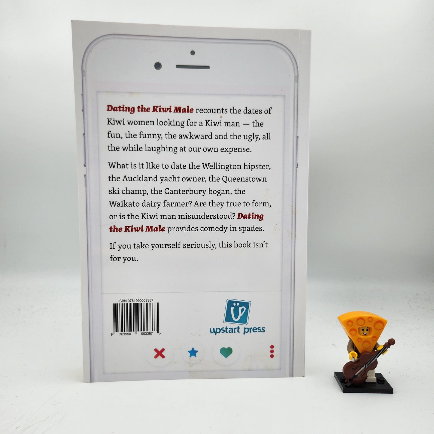 Dating the Kiwi Male: Mostly true tales from Kiwi women - Olivia Caldwell