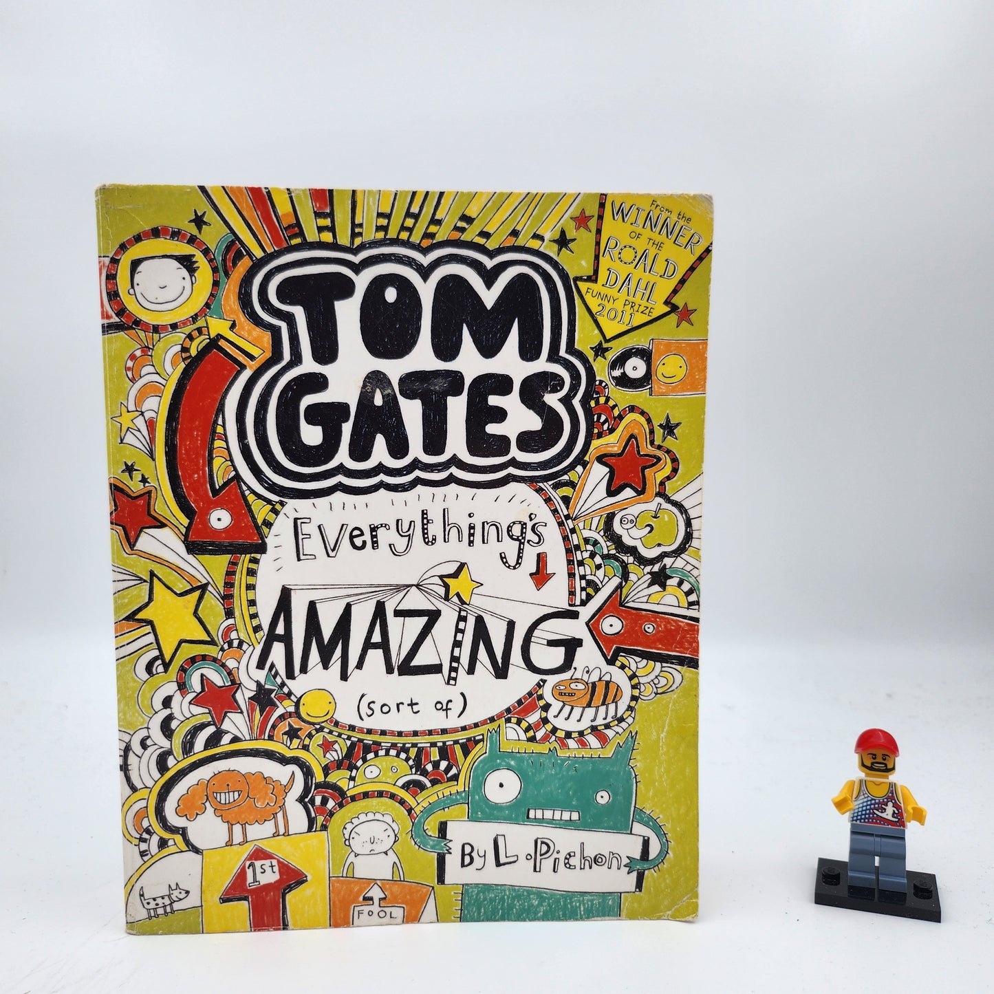 Everything's Amazing (Sort of) (Tom Gates #3) - Liz Pichon