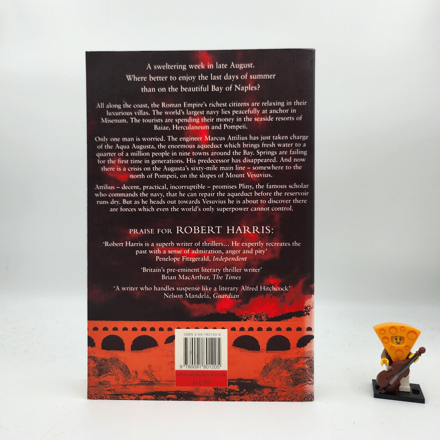 Pompeii - Robert Harris