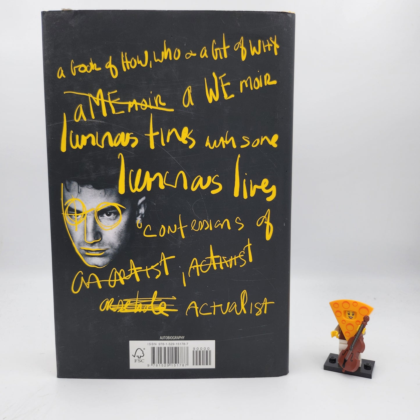 Surrender: 40 Songs, One Story - Bono