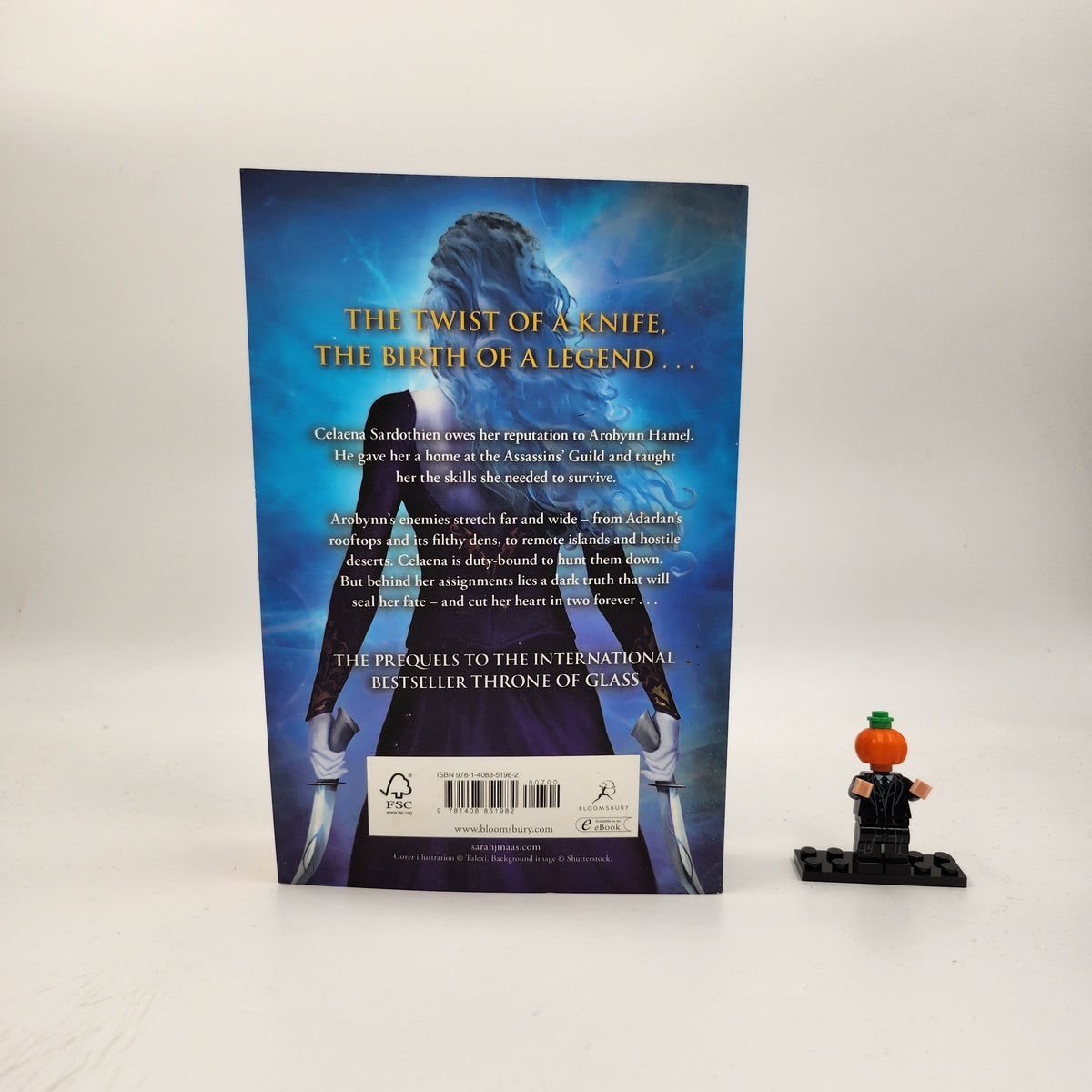 The Assassin's Blade (Throne of Glass #0-0.5)
