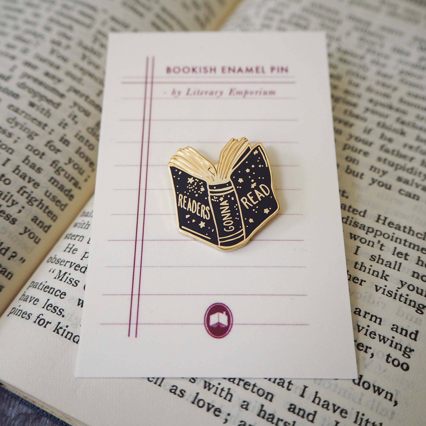 'Readers Gonna Read'- Enamel Pin