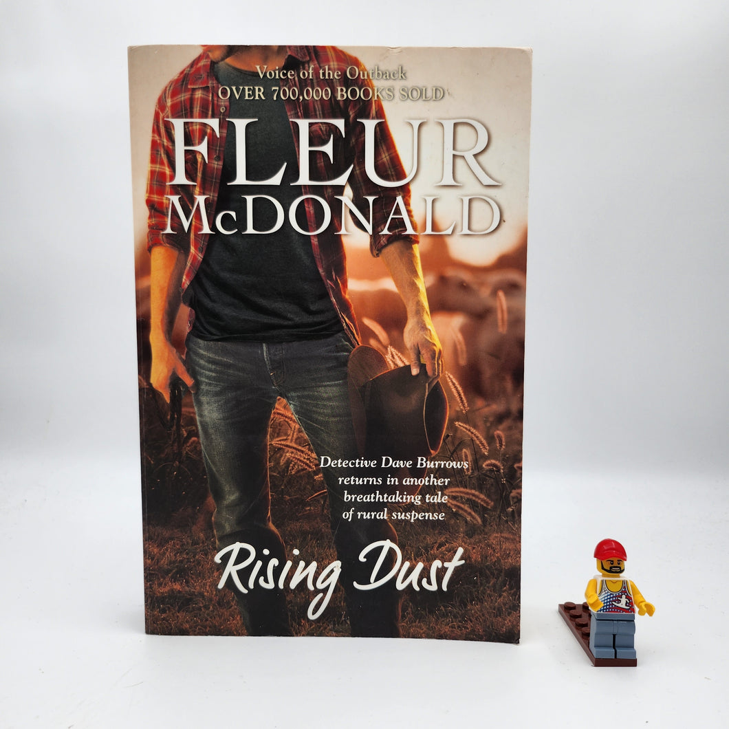 Rising Dust (Young Detective Dave Burrows) - Fleur McDonald