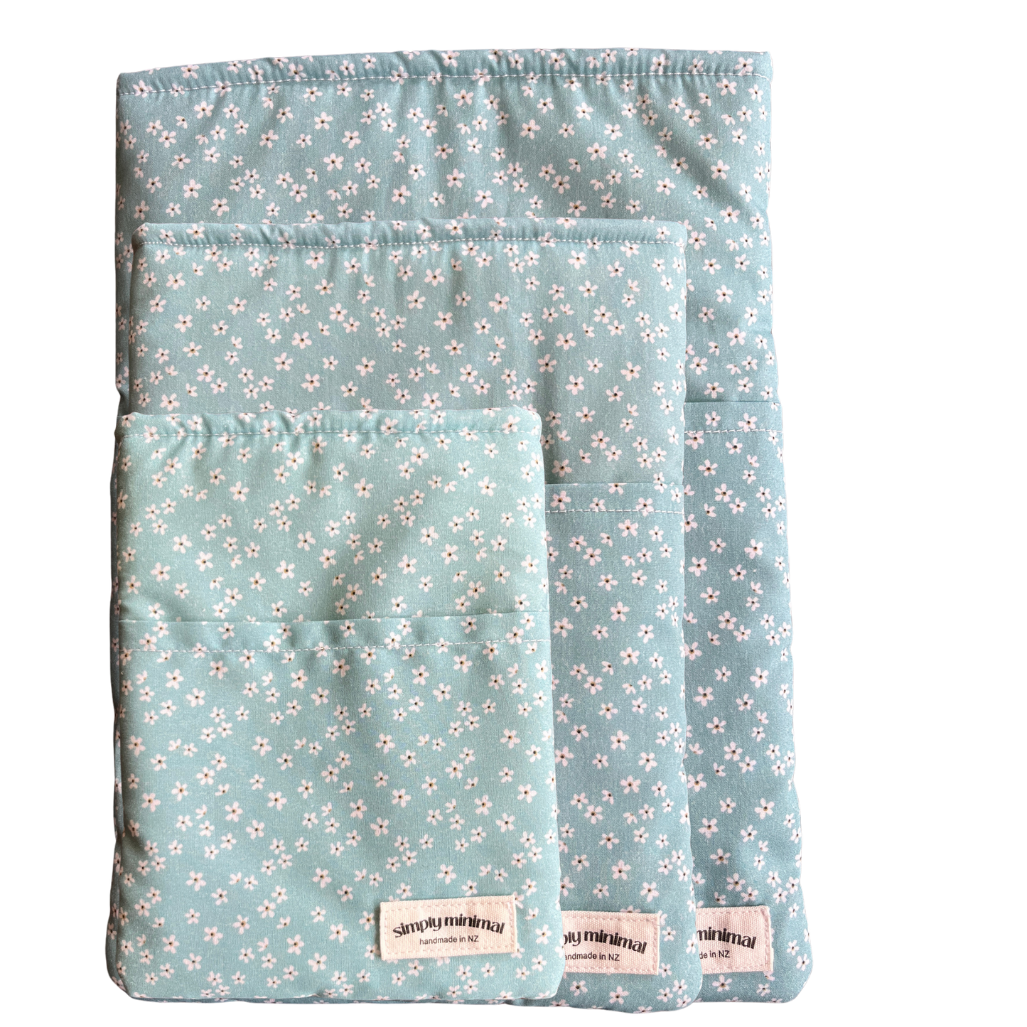 Book Sleeve - Blue Daisy