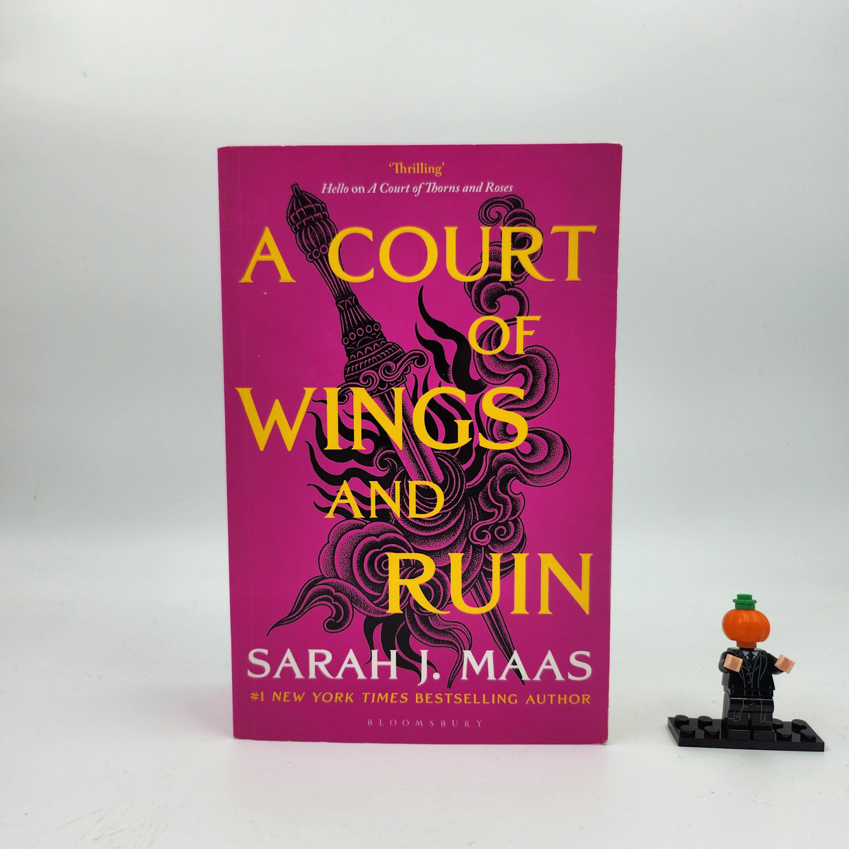 A Court of Wings and Ruin (A Court of Thorns and Roses #3)