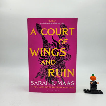 A Court of Wings and Ruin (A Court of Thorns and Roses #3)