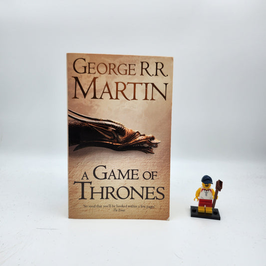A Game of Thrones (A Song of Ice and Fire #1) - George R.R. Martin