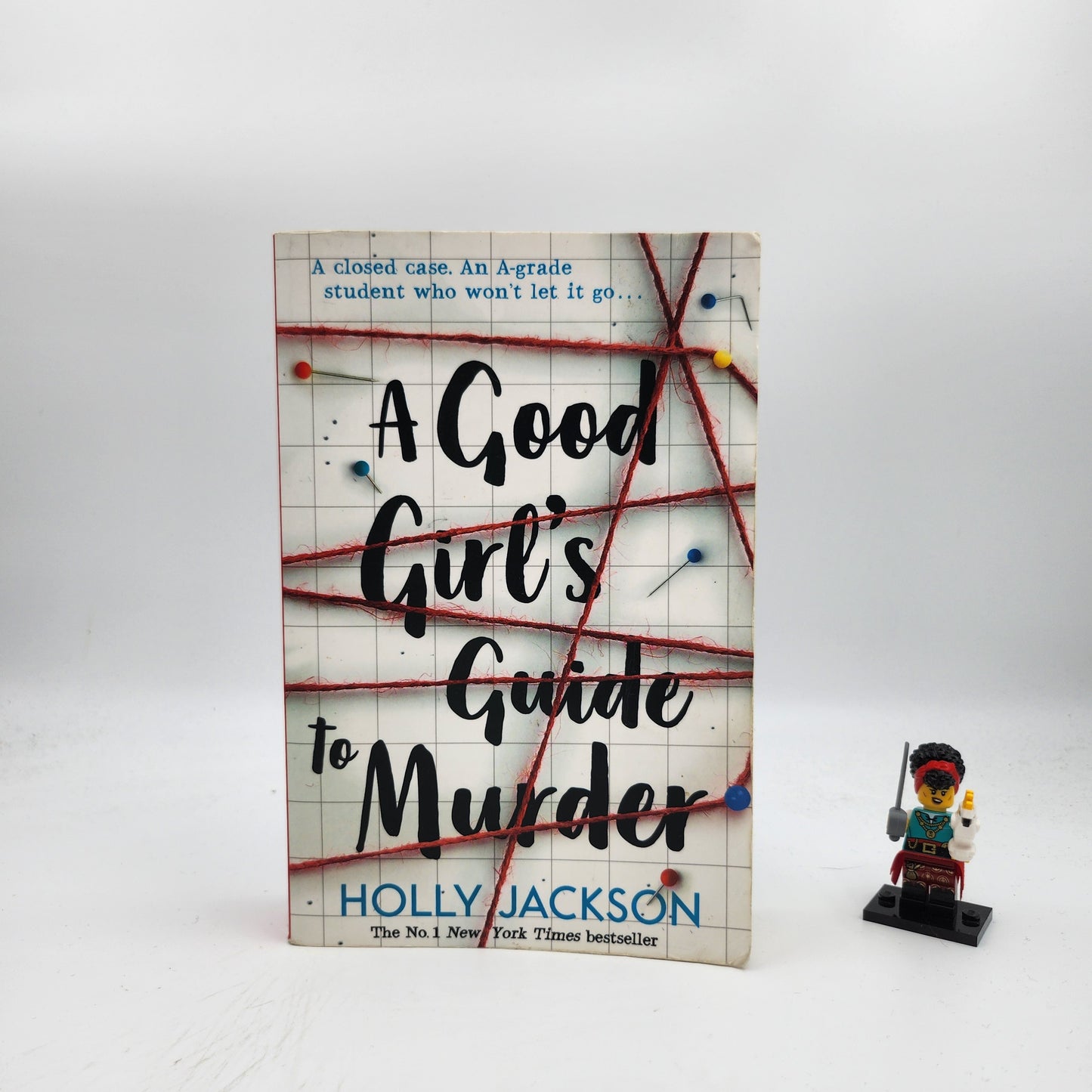 A Good Girl's Guide to Murder (A Good Girl's Guide to Murder #1)