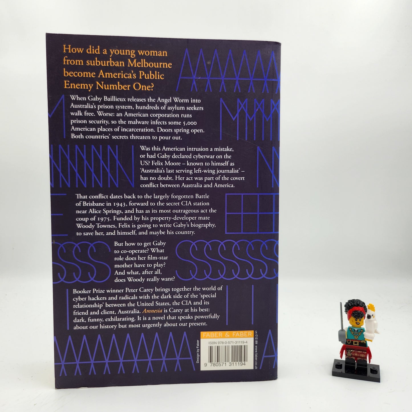 Amnesia - Peter Carey