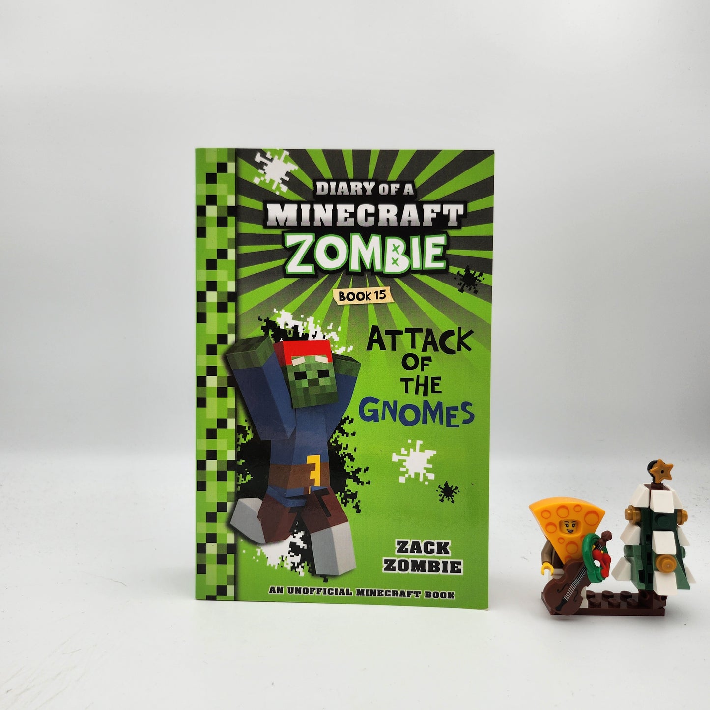 Attack of the Gnomes (Diary of a Minecraft Zombie #15) - Zack Zombie