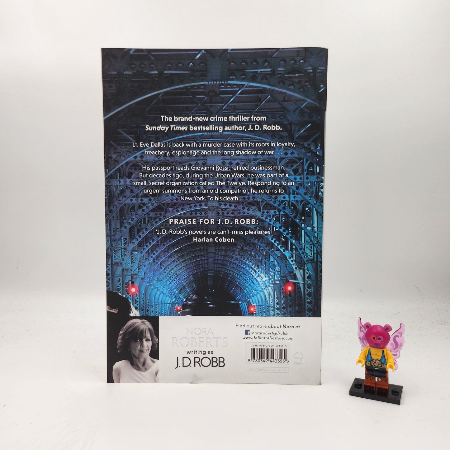 Bonded in Death (In Death #60)