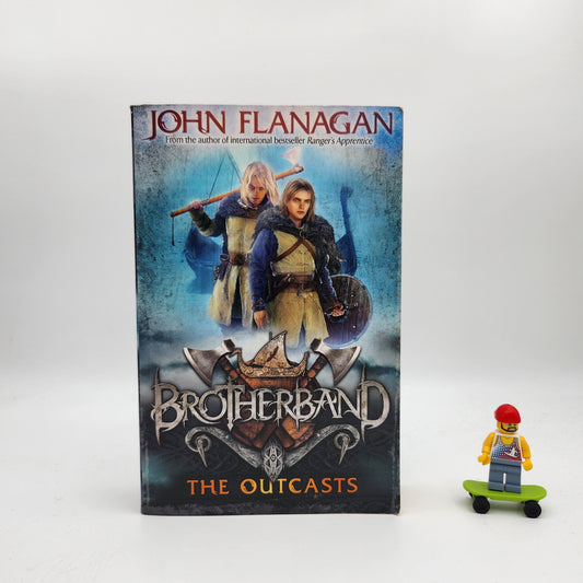 The Outcasts (Brotherband Chronicles #1)