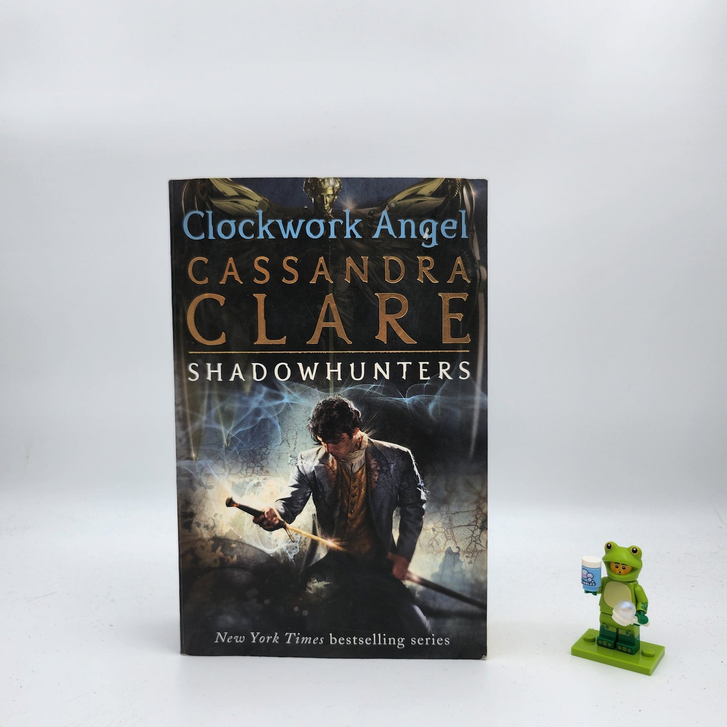 Clockwork Angel (The Infernal Devices #1)