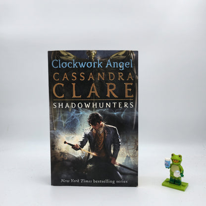 Clockwork Angel (The Infernal Devices #1)