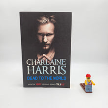 Load image into Gallery viewer, Dead To The World (Sookie Stackhouse #4) - Charlaine Harris
