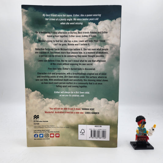 Dirt Town - Hayley Scrivenor