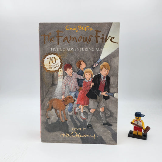 Five Go Adventuring Again (Famous Five #2)