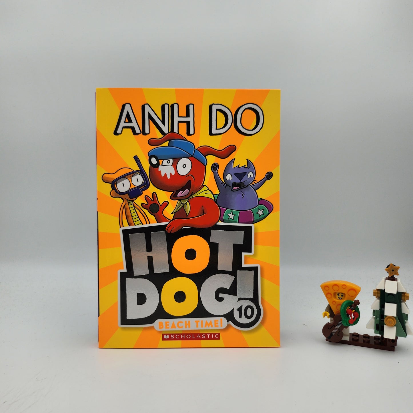 Hot Dog! Beach Time! (Hot Dog! #10) - Anh Do