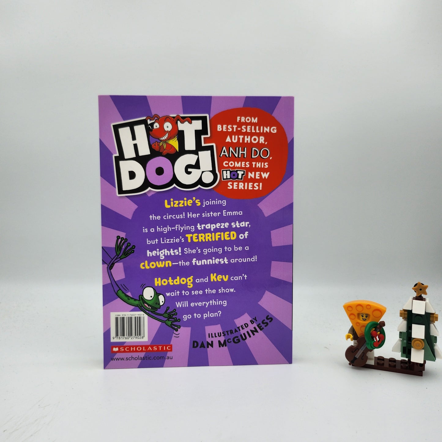 HotDog! Circus Time! (Hot Dog! #3) - Anh Do