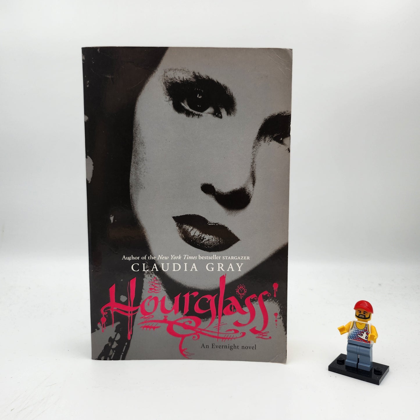 Hourglass (Evernight #3) - Claudia Gray