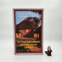 Load image into Gallery viewer, In the Company of Cheerful Ladies (No. 1 Ladies&#39; Detective Agency #6) - Alexander McCall Smith
