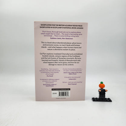 Islands of Abandonment: Life in the Post-Human Landscape