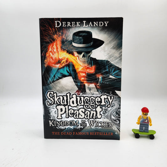 Kingdom of the Wicked (Skulduggery Pleasant #7) -