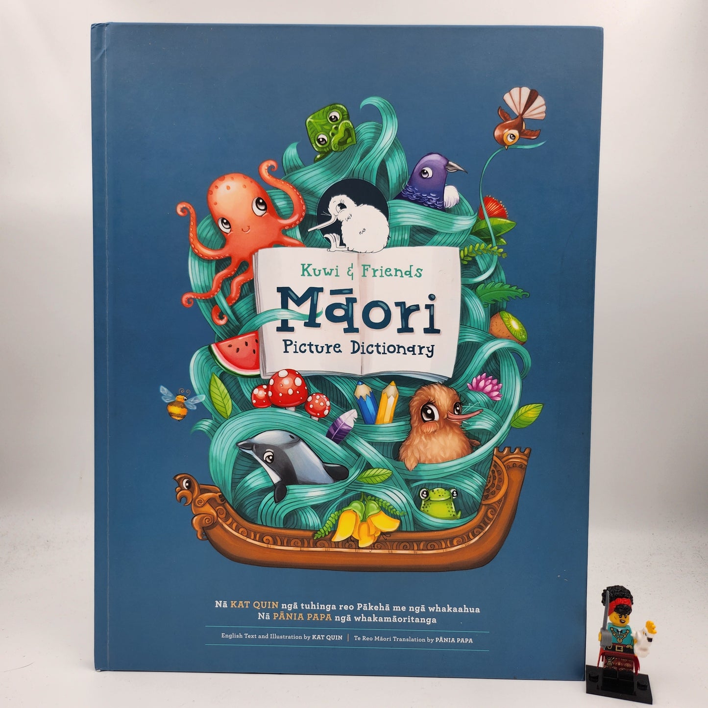 Kuwi & Friends Maori Picture Dictionary