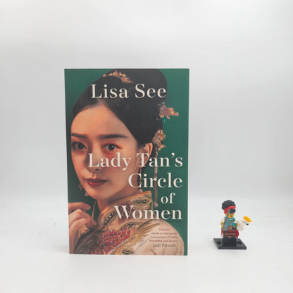 Lady Tan's Circle of Women