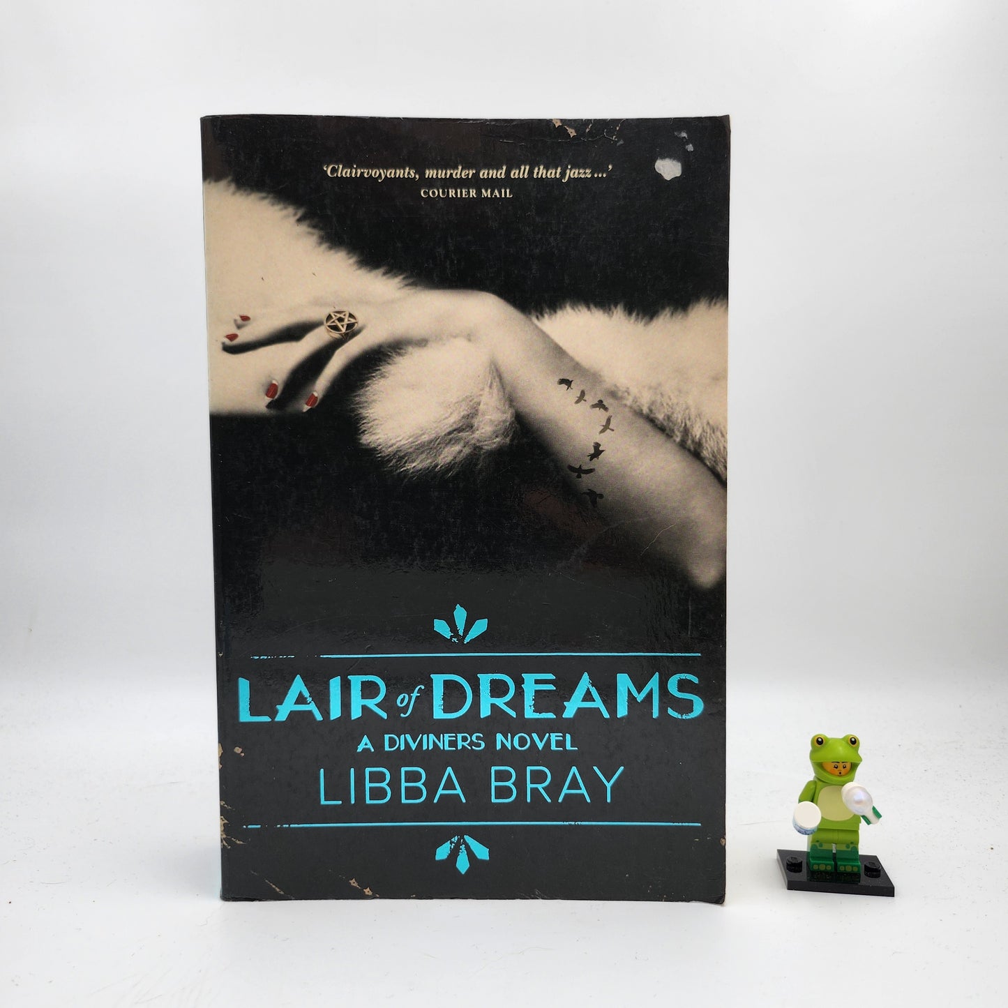 Lair of Dreams (The Diviners #2)
