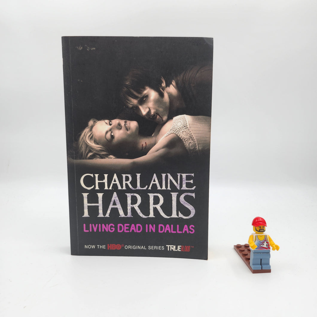 Living Dead in Dallas (Sookie Stackhouse #2) - Charlaine Harris