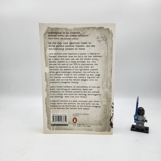 Lola - Elizabeth Smither