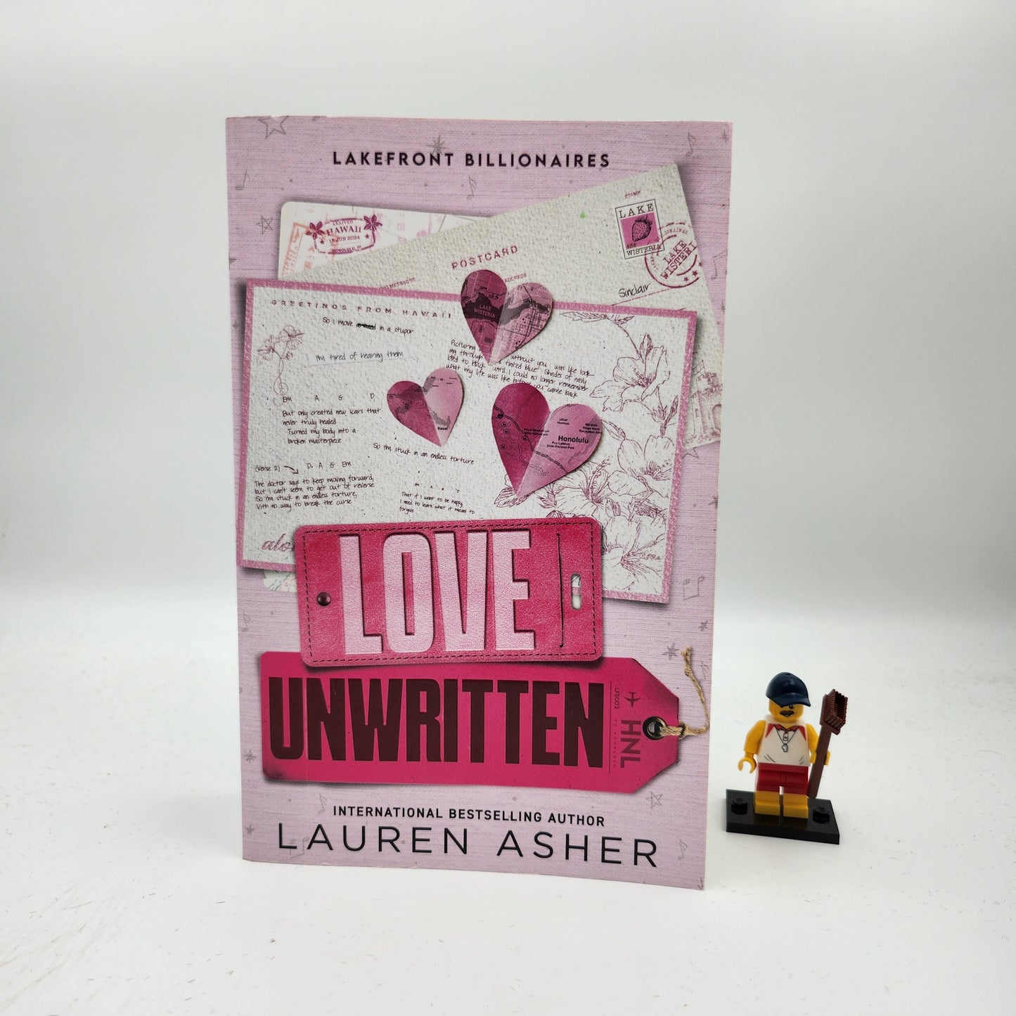 Love Unwritten (Lakefront Billionaires #2) - Lauren Asher