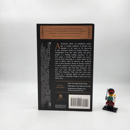 Miss Peregrine's Home for Peculiar Children (Miss Peregrine's Peculiar Children #1)