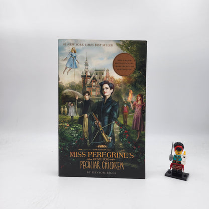 Miss Peregrine's Home for Peculiar Children (Miss Peregrine's Peculiar Children #1)