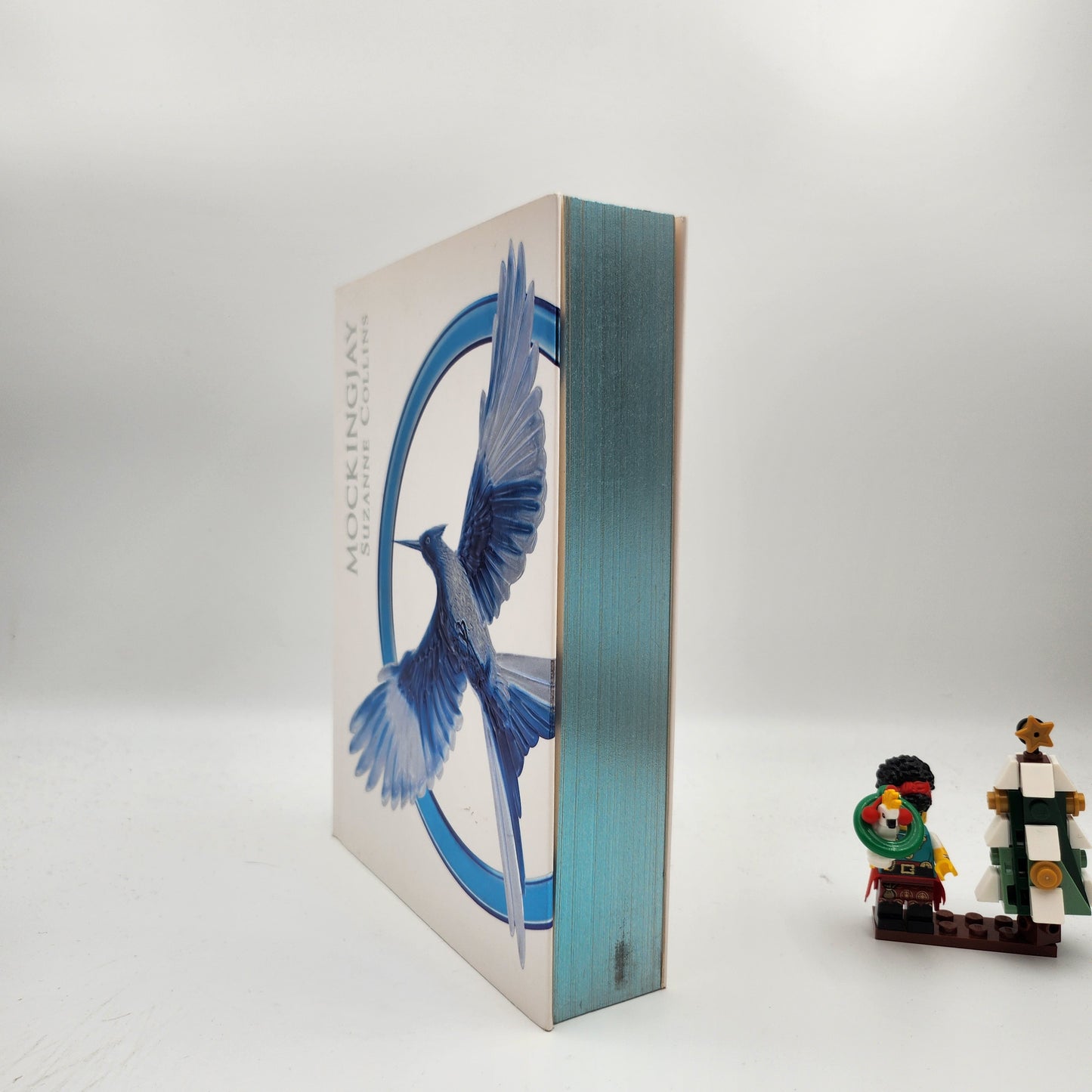 Mockingjay (The Hunger Games #3) - Suzanne Collins (Sprayed Edges Edition)