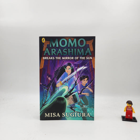 Momo Arashima Breaks the Mirror of the Sun (Momo Arashima #2)