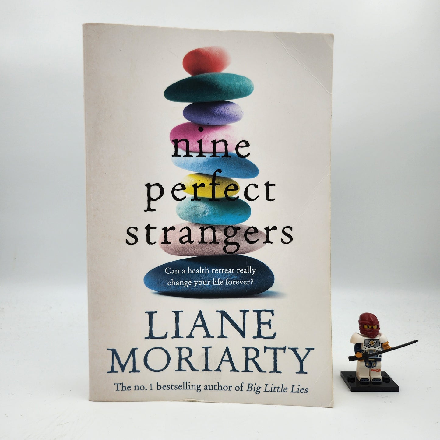 Nine Perfect Strangers - Liane Moriarty