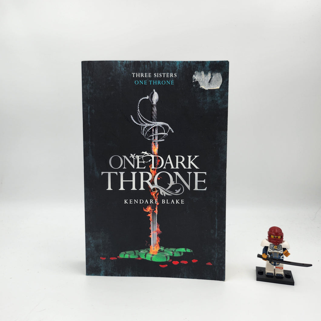 One Dark Throne (Three Dark Crowns #2) - Kendare Blake