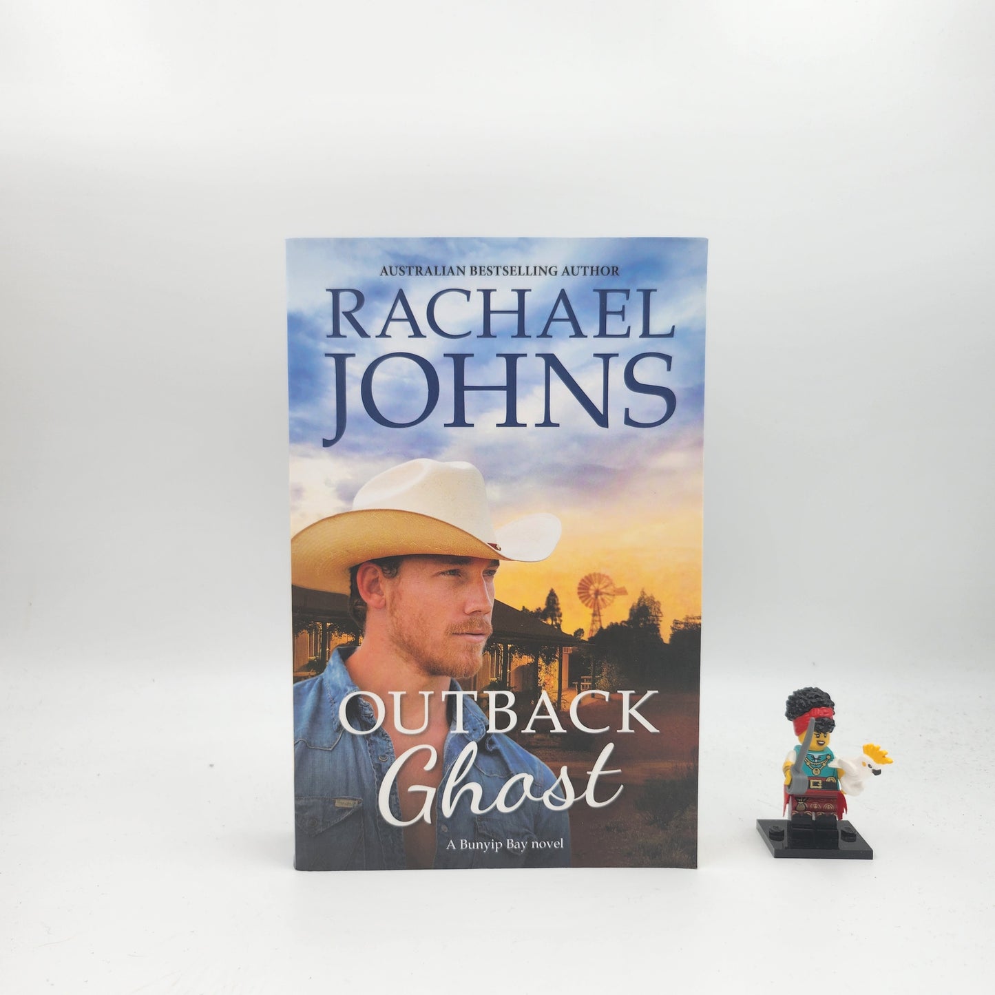 Outback Ghost (Bunyip Bay #3)