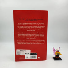 Load image into Gallery viewer, Outlander (Outlander #1) - Diana Gabaldon
