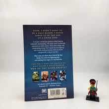 Load image into Gallery viewer, Percy Jackson and the Lightning Thief (Percy Jackson and the Olympians #1) - Rick Riordan
