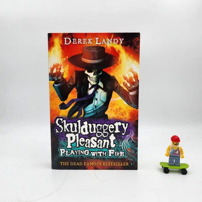 Playing with Fire - (Skulduggery Pleasant #2)