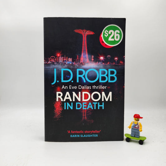 Random in Death (In Death #58)